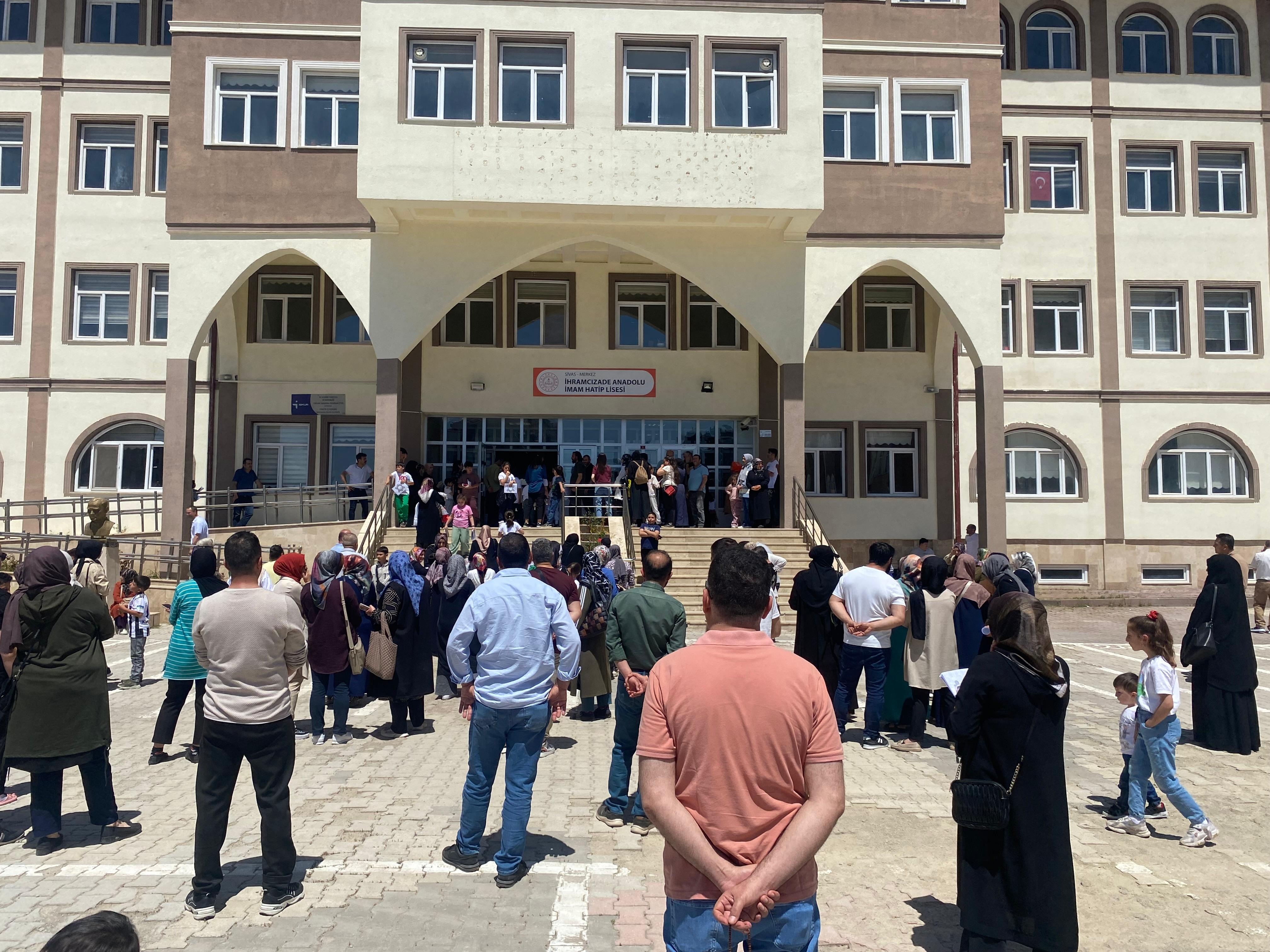 Sivaslı Öğrencilerden Türkiye Derecesi!