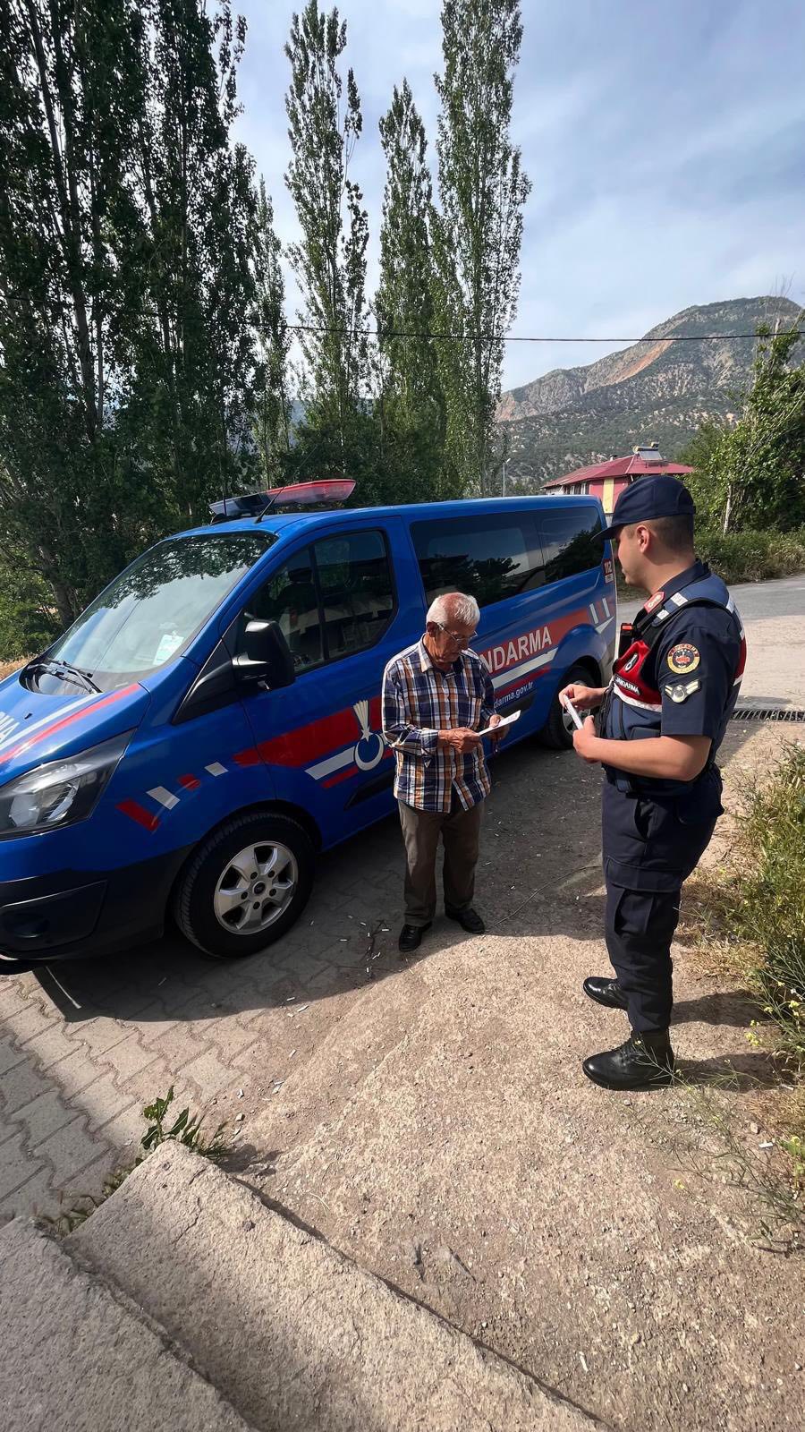 Sivas'ta jandarma "kene" teyakkuzunda: Bunları yaparsanız... 