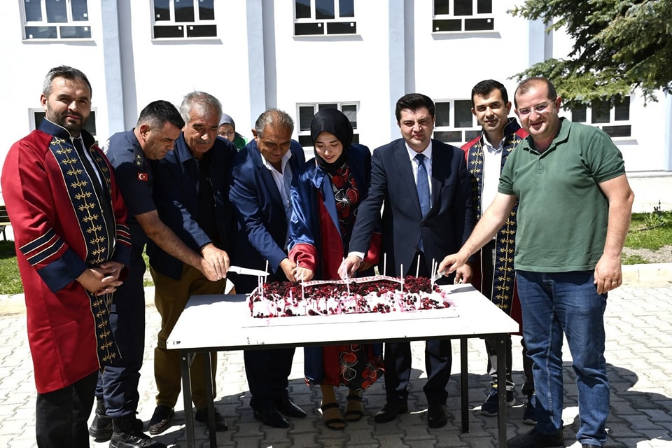 Gürün MYO  mezunlarını uğurladı