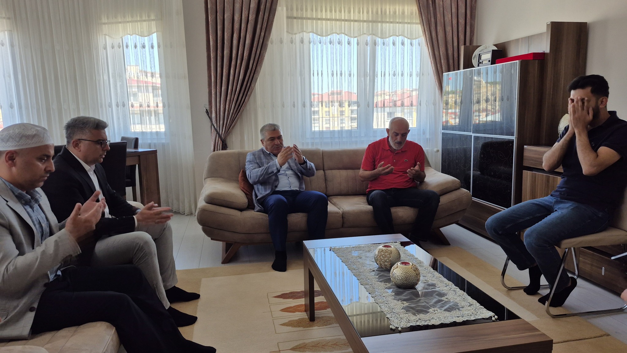 Müftü Altunkaya'dan şehit ailesine ziyaret!-1