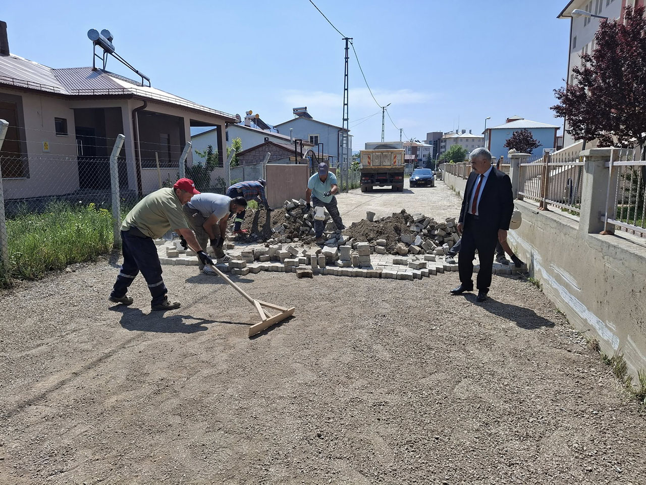 Ulaş'ta belediye ekipleri yoğun mesaide