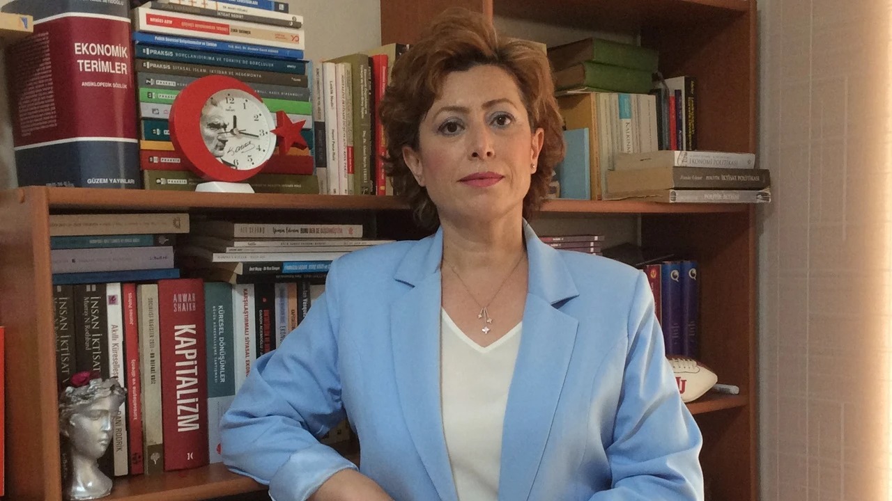 Asgari Ücretliyi Üzecek Haberi Ünlü Iktisatçı Verdi! Zam Beklemiyorum!