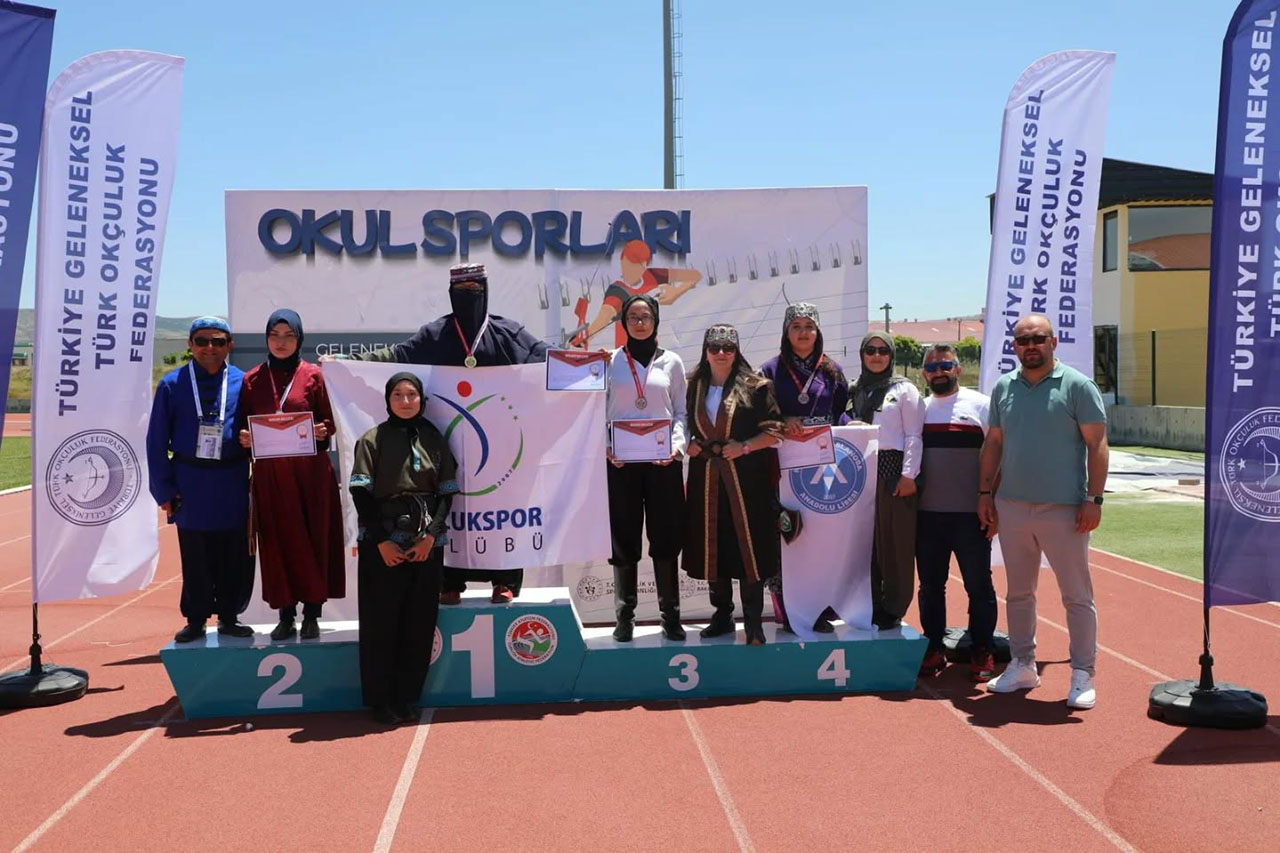 Sivas'ta Geleneksel Türk Okçuluğu rüzgârı esti