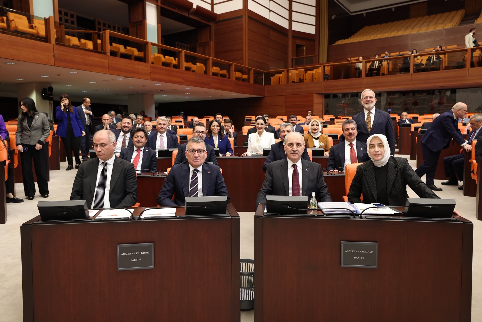Sivaslı vekil Güler'den TBMM Başkanı Kurtulmuş'a tebrik mesajı! 