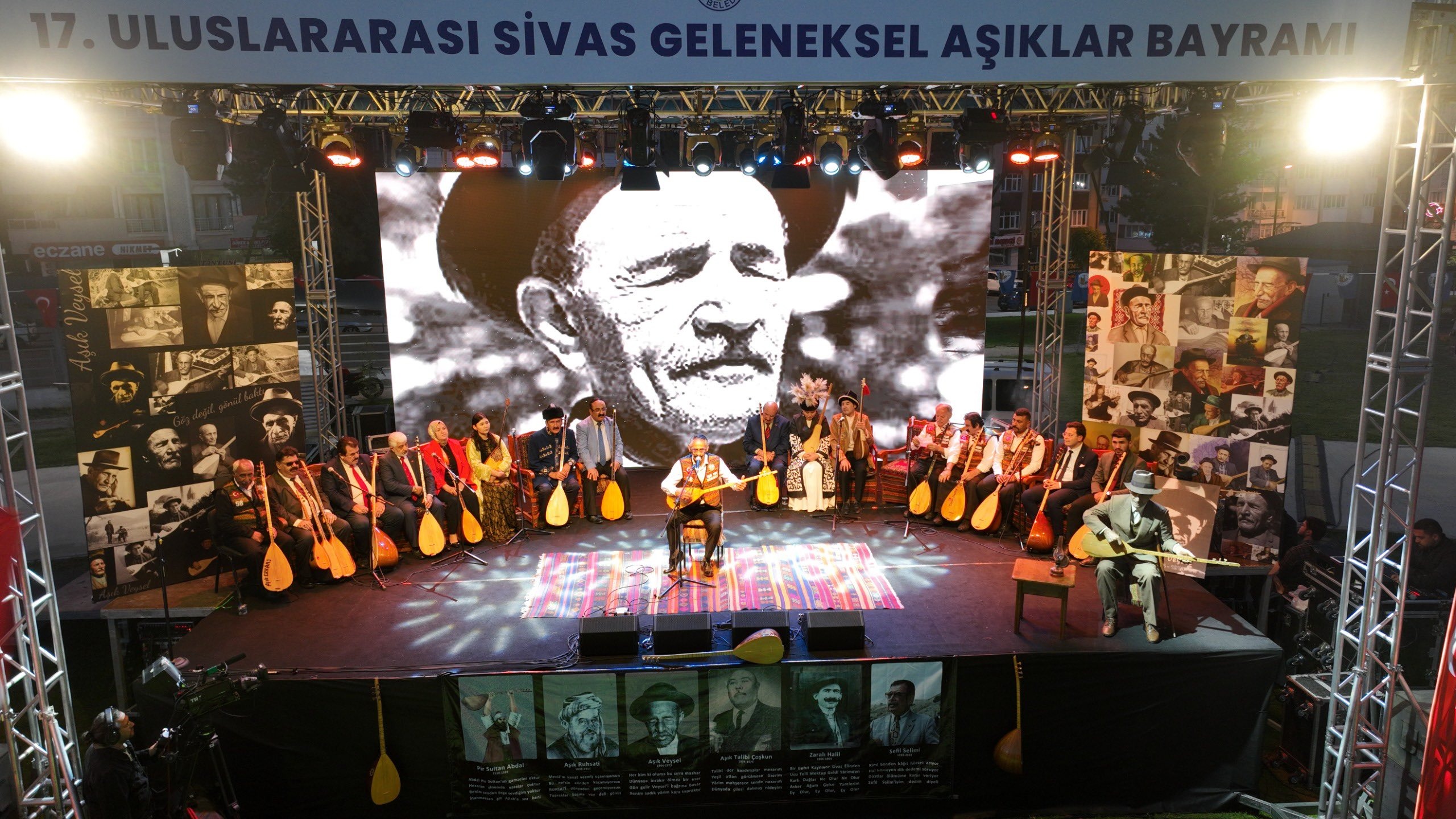 Cengiz Özkan'dan Sivas'ta kulakların pasını sildi 