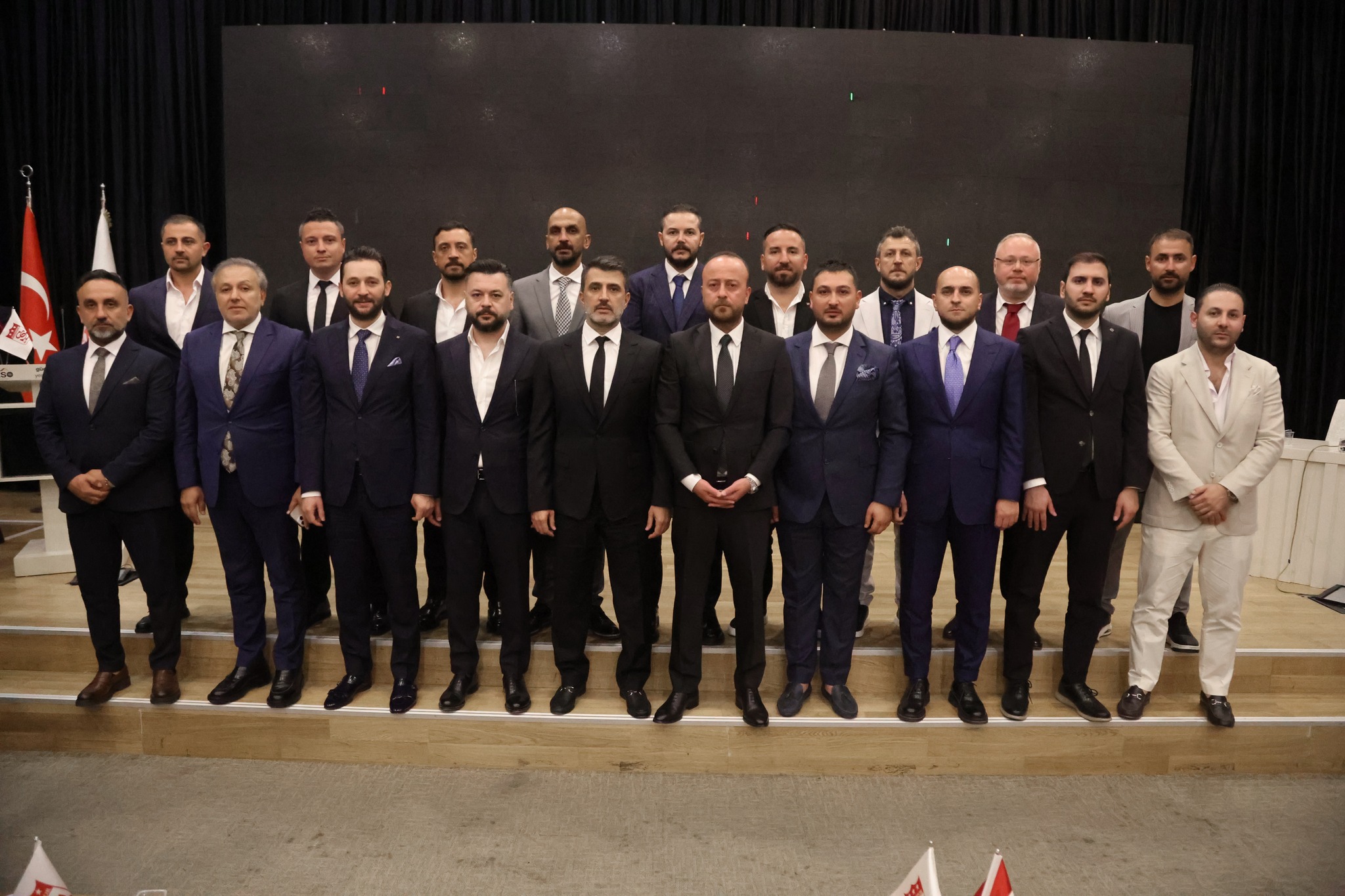 Mecnun Otyakmaz’dan Sivasspor açıklaması: 
