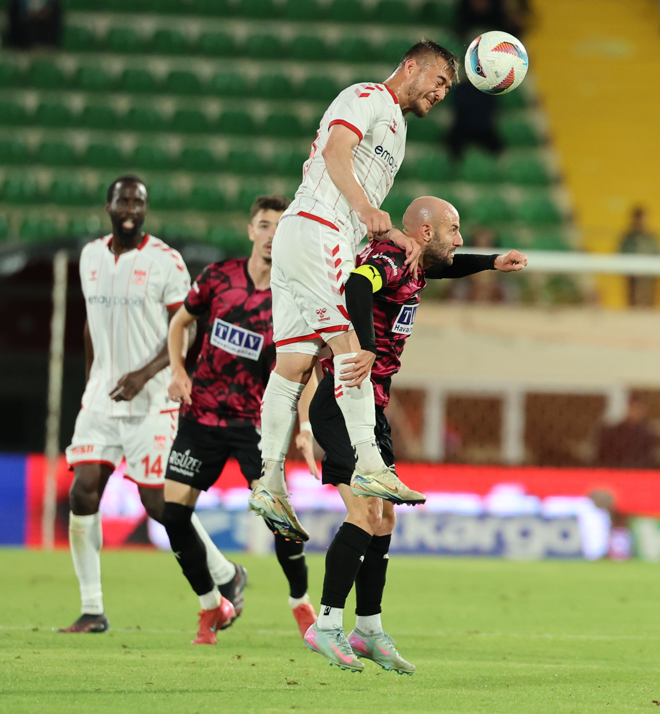 Sivasspor sezonu 19. yenilgiyle kapattı