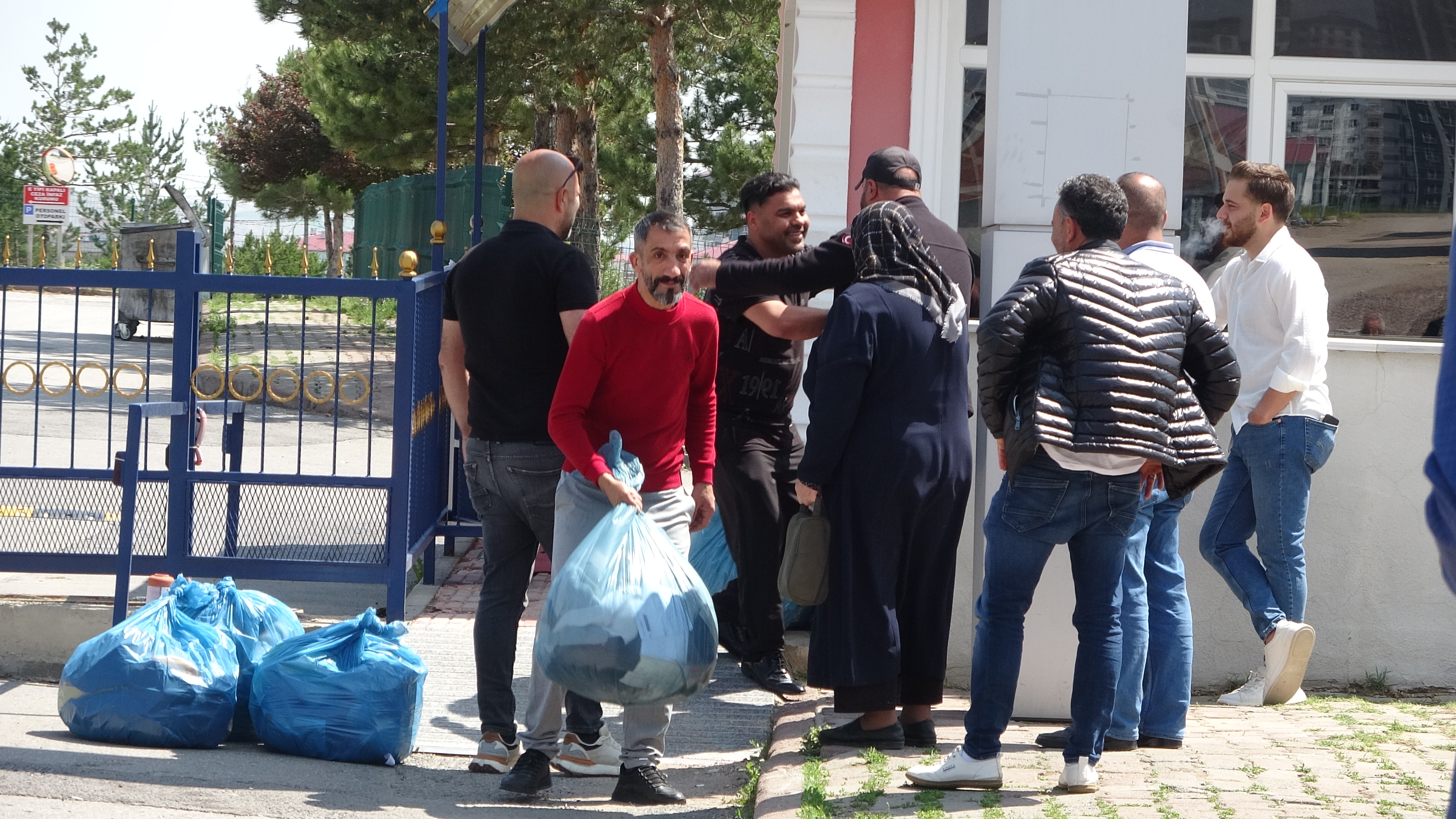 Sivas'ta cezaevinden tahliyeler başladı