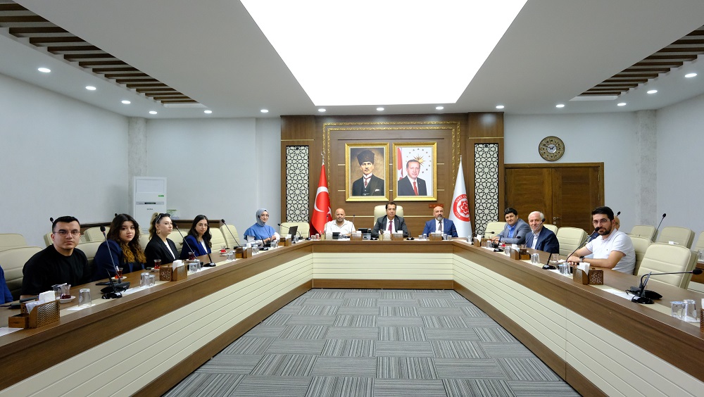 Sivas'ta öğrenciler “üniversite master planı” hazırladı-1