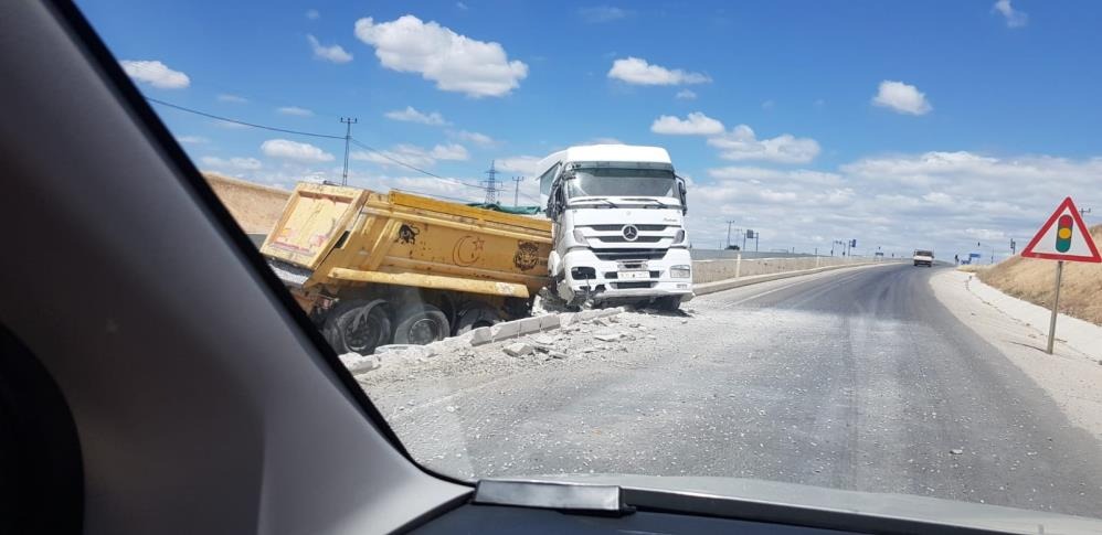 Malatya- Sivas yolunda kaza!-1