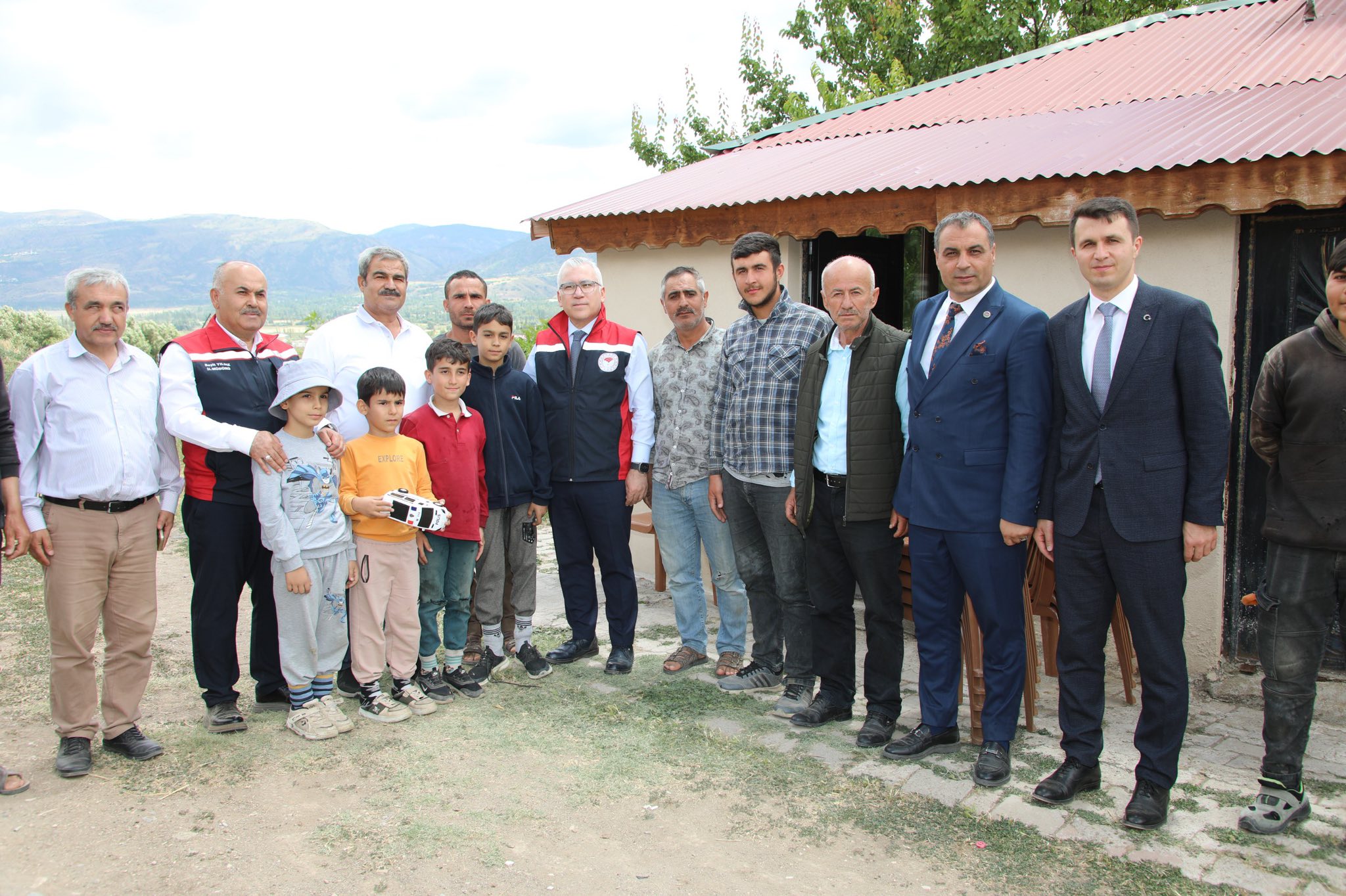 Sivas'ta yılın ilk hasadı yapıldı!-3