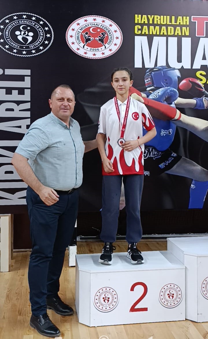 Muaythai’de Sivas imzası